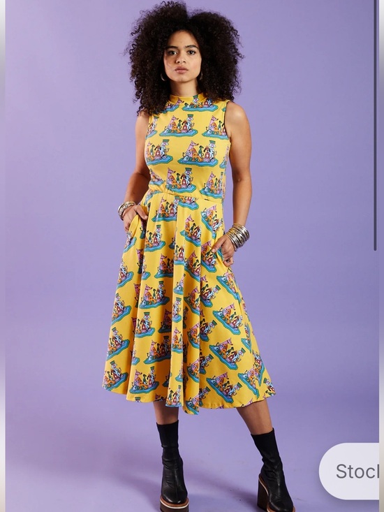 Nooworks Dresses & Skirts - NOOWORKS Dahlia Dress In Dog Party Print SZ M Cotton Stretch Pockets Midi USA